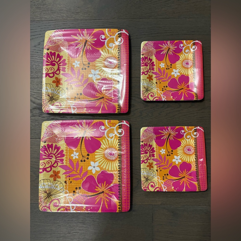 Pink square floral party plates for any occasion new in pkg